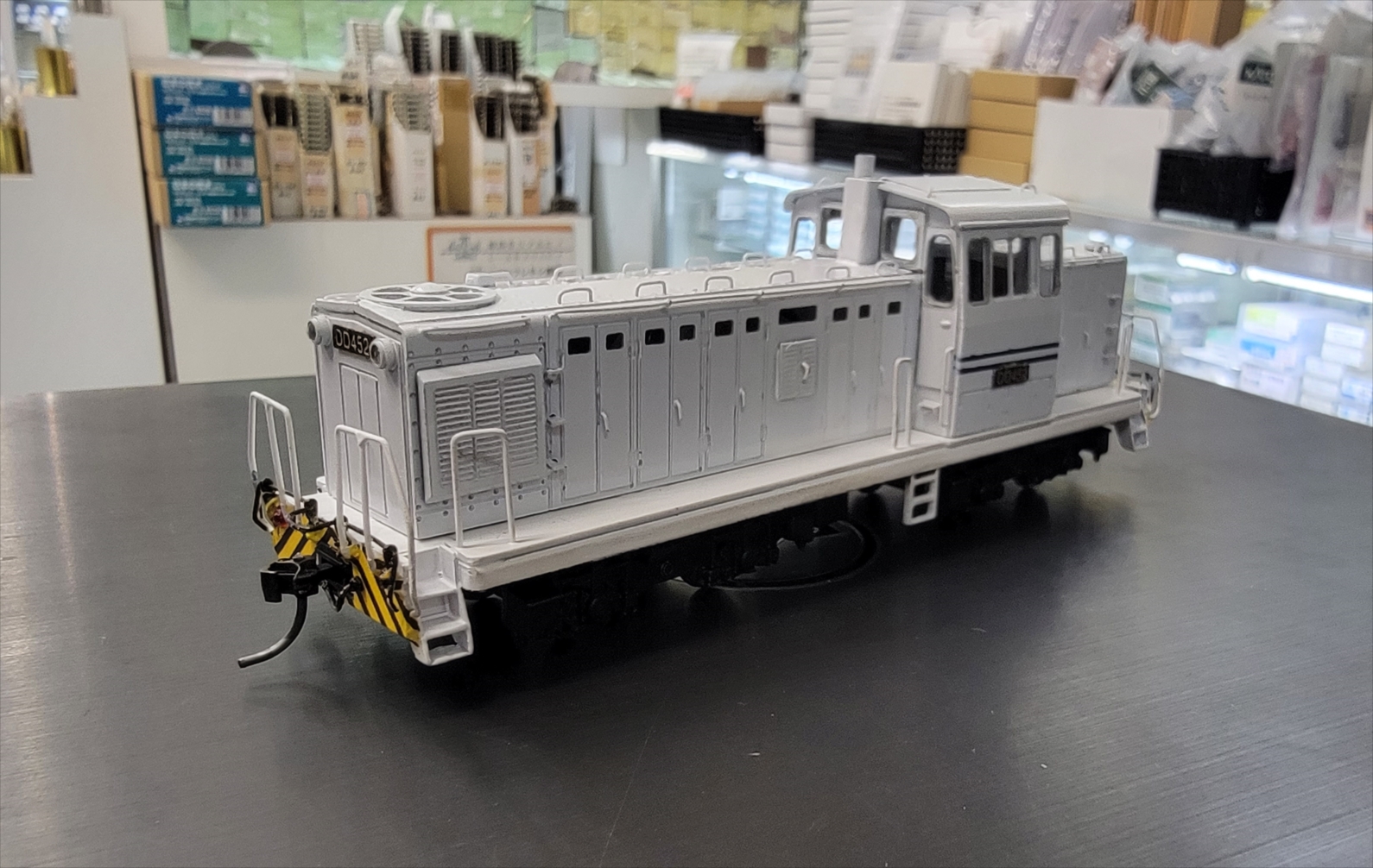 国鉄DB10型入換用ロッド式ディーゼル機関車 - 鉄道模型